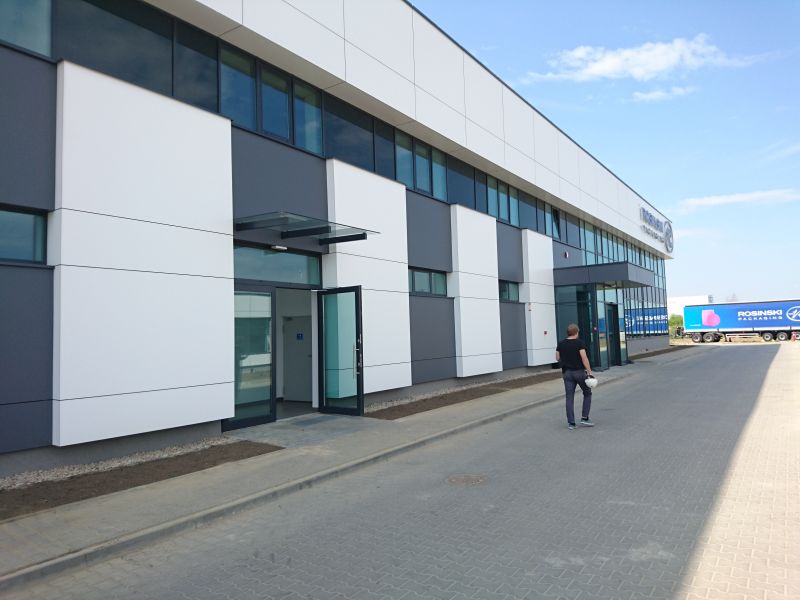 Galeria BUDOWA ZPTS ROSINSKI PACKAGING SP. Z O.O. S.K.A. W NOWYM DWORZE MAZOWIECKIM